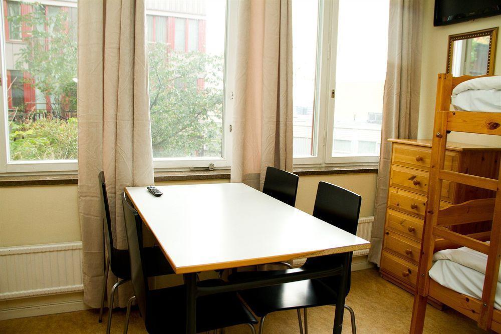 Masthuggsterrassens Hostel กอเทนเบิร์ก ภายนอก รูปภาพ