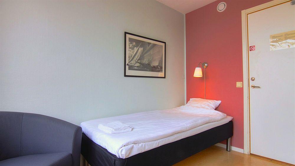 Masthuggsterrassens Hostel กอเทนเบิร์ก ภายนอก รูปภาพ