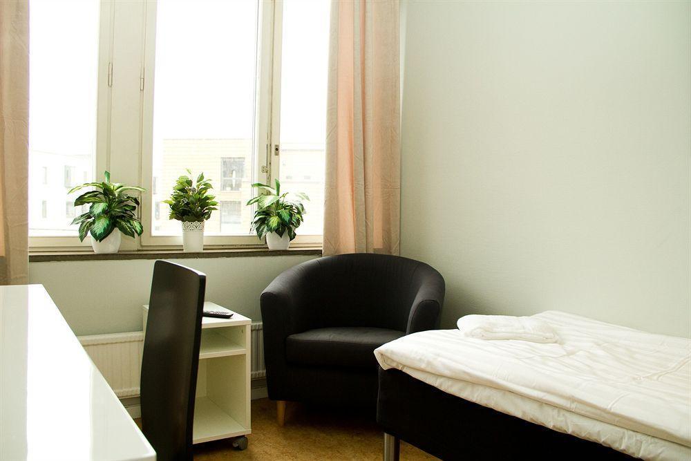 Masthuggsterrassens Hostel กอเทนเบิร์ก ภายนอก รูปภาพ