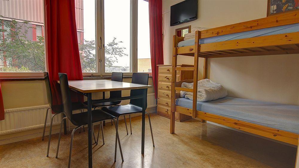 Masthuggsterrassens Hostel กอเทนเบิร์ก ภายนอก รูปภาพ