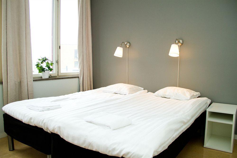 Masthuggsterrassens Hostel กอเทนเบิร์ก ภายนอก รูปภาพ